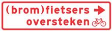 Bromfietser rechts